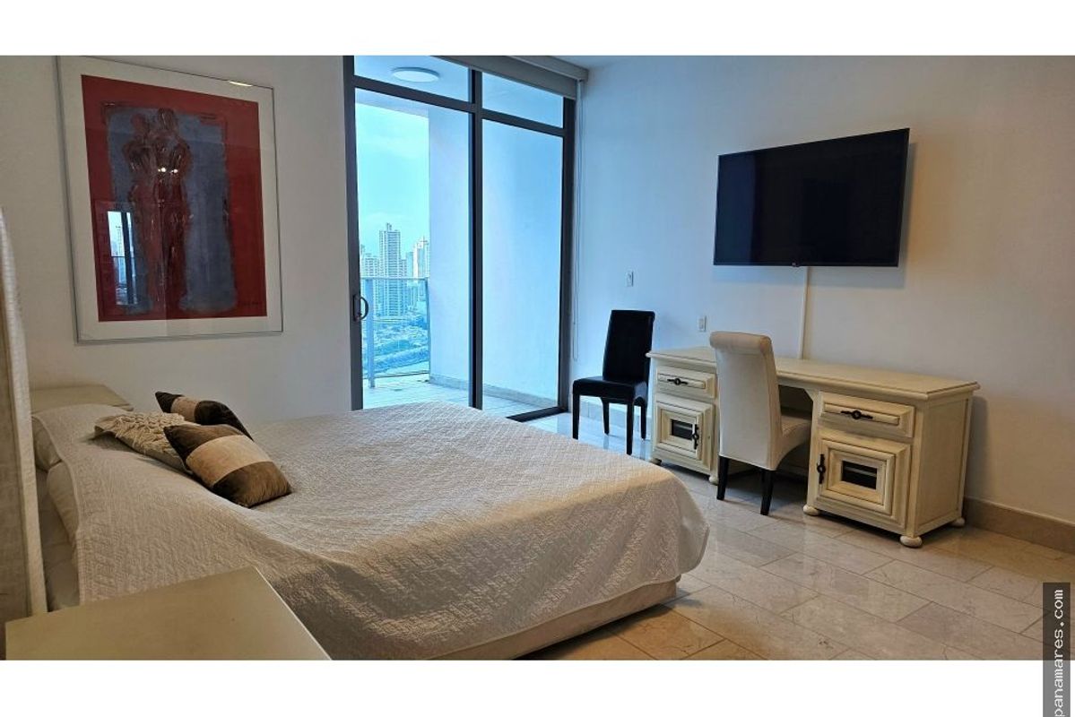 Model J in PH Grand Tower - Punta Pacifica — Penthouse for Sale
