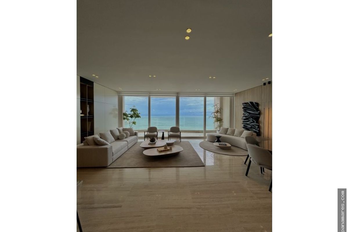 PH The Towers - Paitilla - Amoblado — Penthouse en Venta