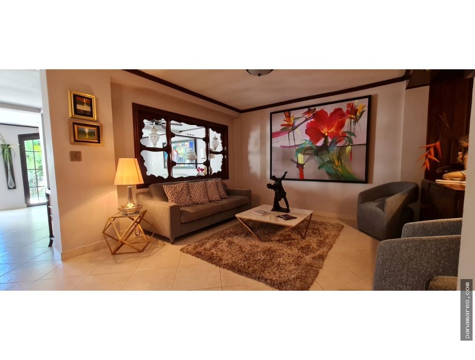 El Cangrejo - Bella Vista - Comunidad Con Garita — Casa en Venta