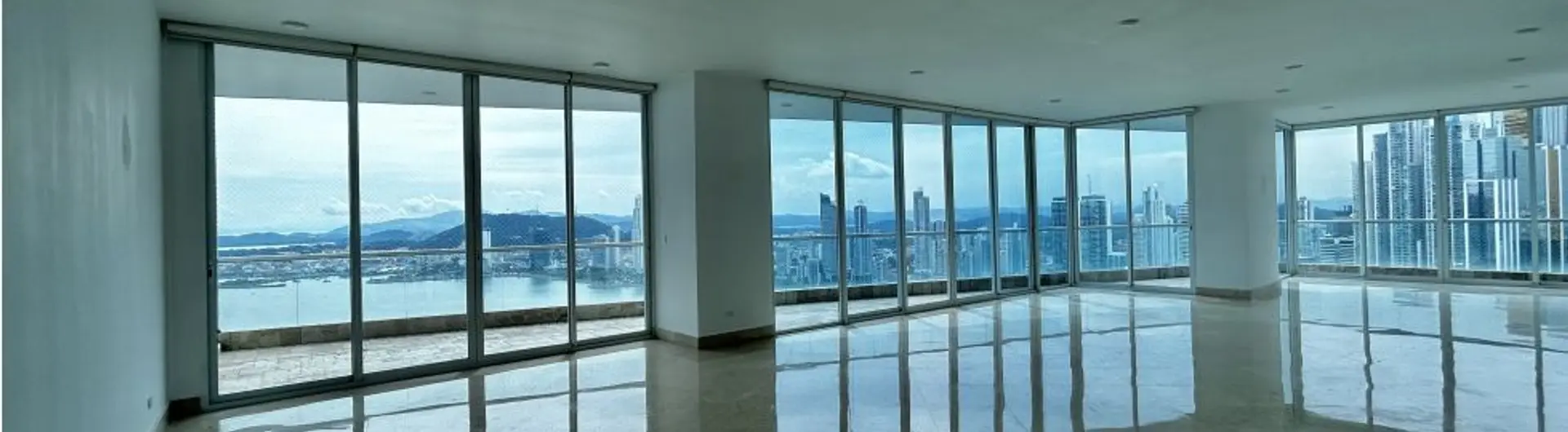 PH The Point - Paitilla - Con Linea Blanca — Apartamento en Alquiler