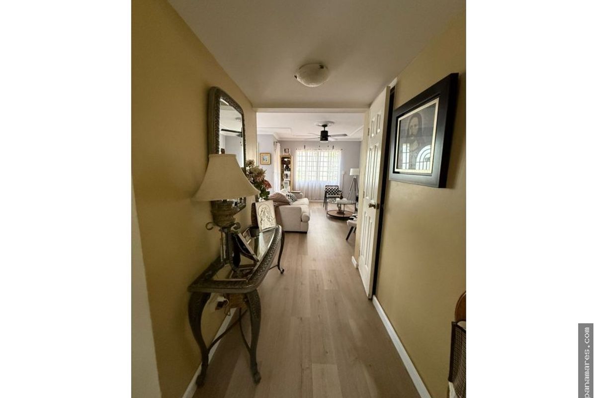 Albrook Gardens - Albrook — Casa en Venta