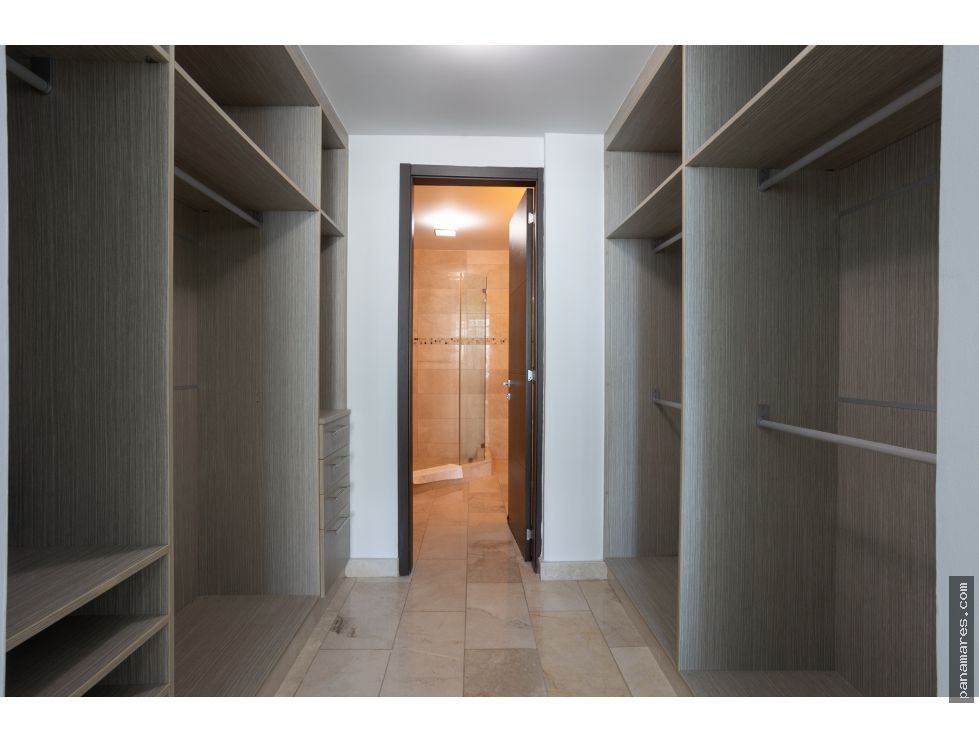 PH Grand Tower - Modelo J - Punta Pacifica — Apartamento en Venta