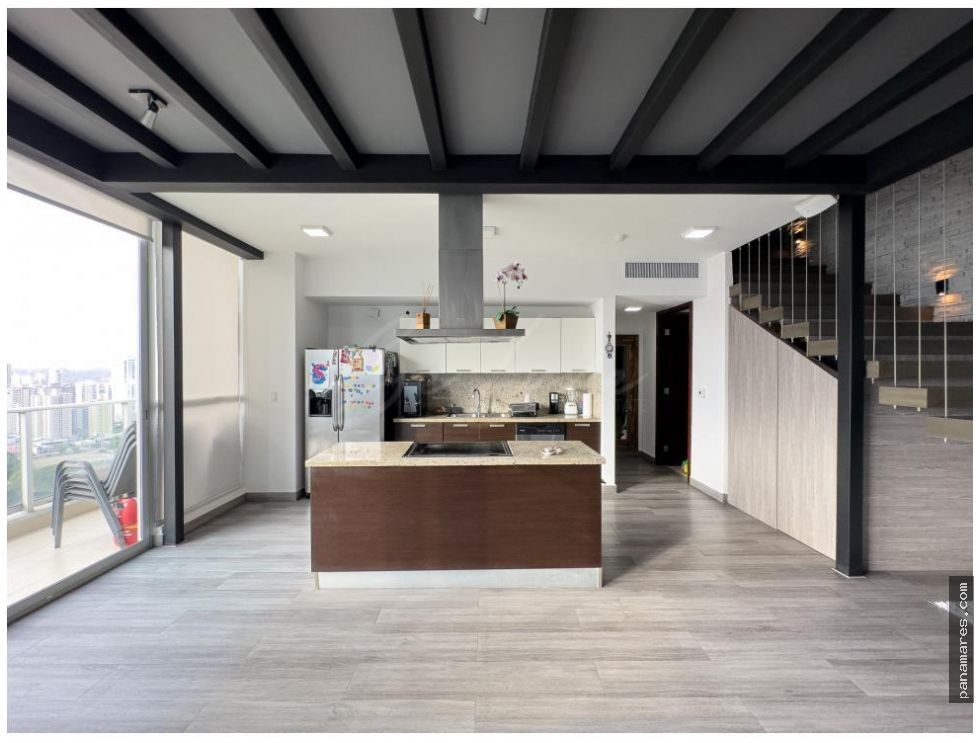 Exotico Duplex Tipo Loft Remodelado En Punta Pacifica - PH Oceanaire — Penthouse en Venta