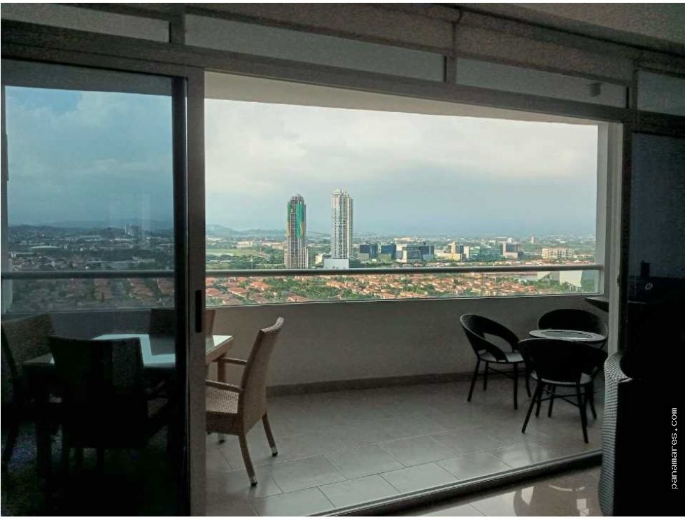 PH Elevation - Costa Del Este - Amoblado — Penthouse en Alquiler
