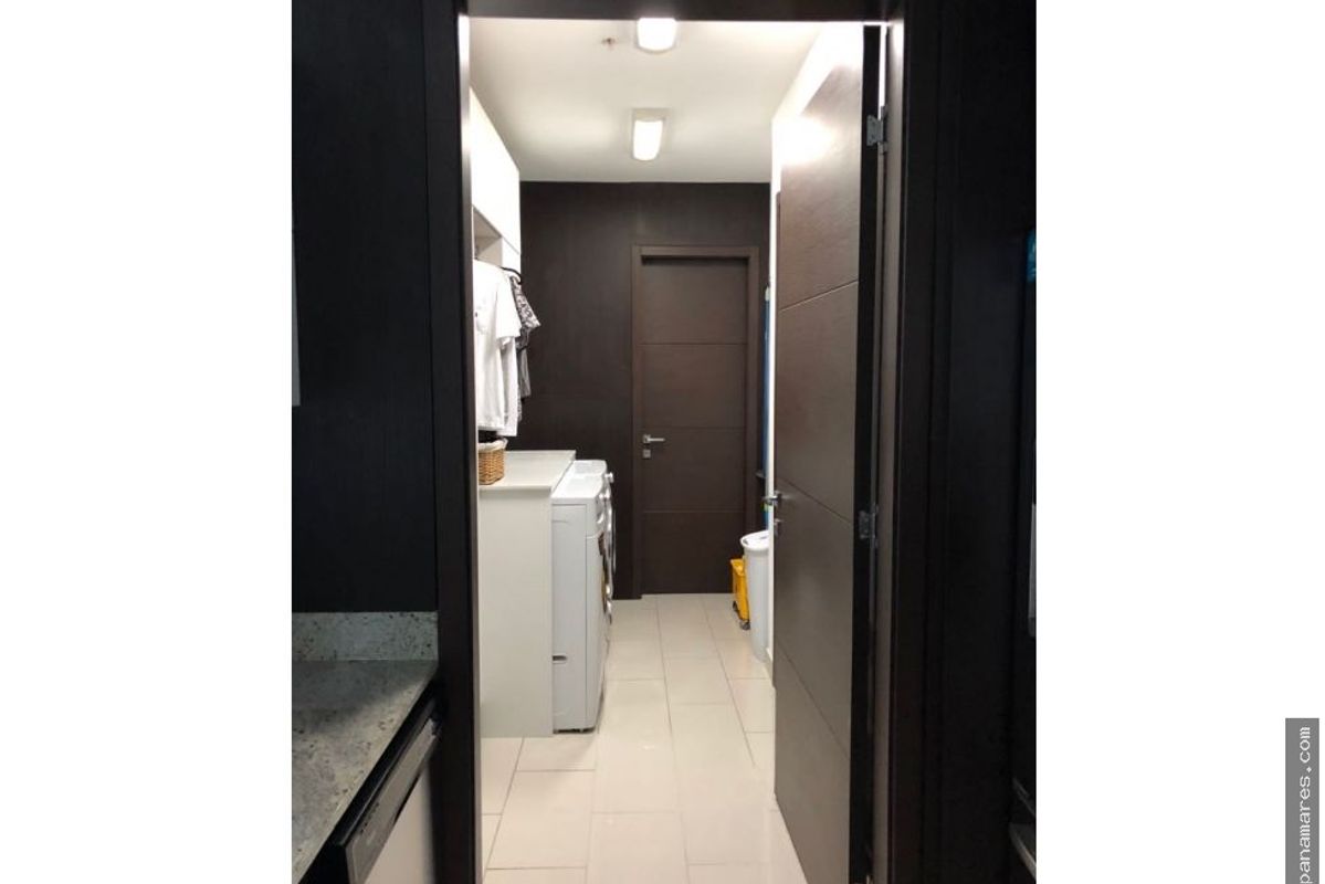 Modelo K En The Grand Tower Punta Pacifica — Apartamento en Venta