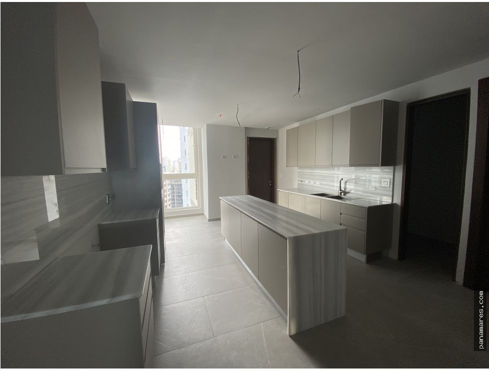 PH The Towers - Paitilla - A Estrenar! — Penthouse en Venta