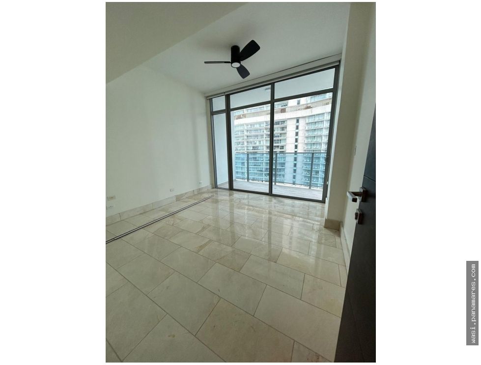 PH Grand Tower - Modelo E Vista Al Mar - Punta Pacifica — Apartamento en Alquiler