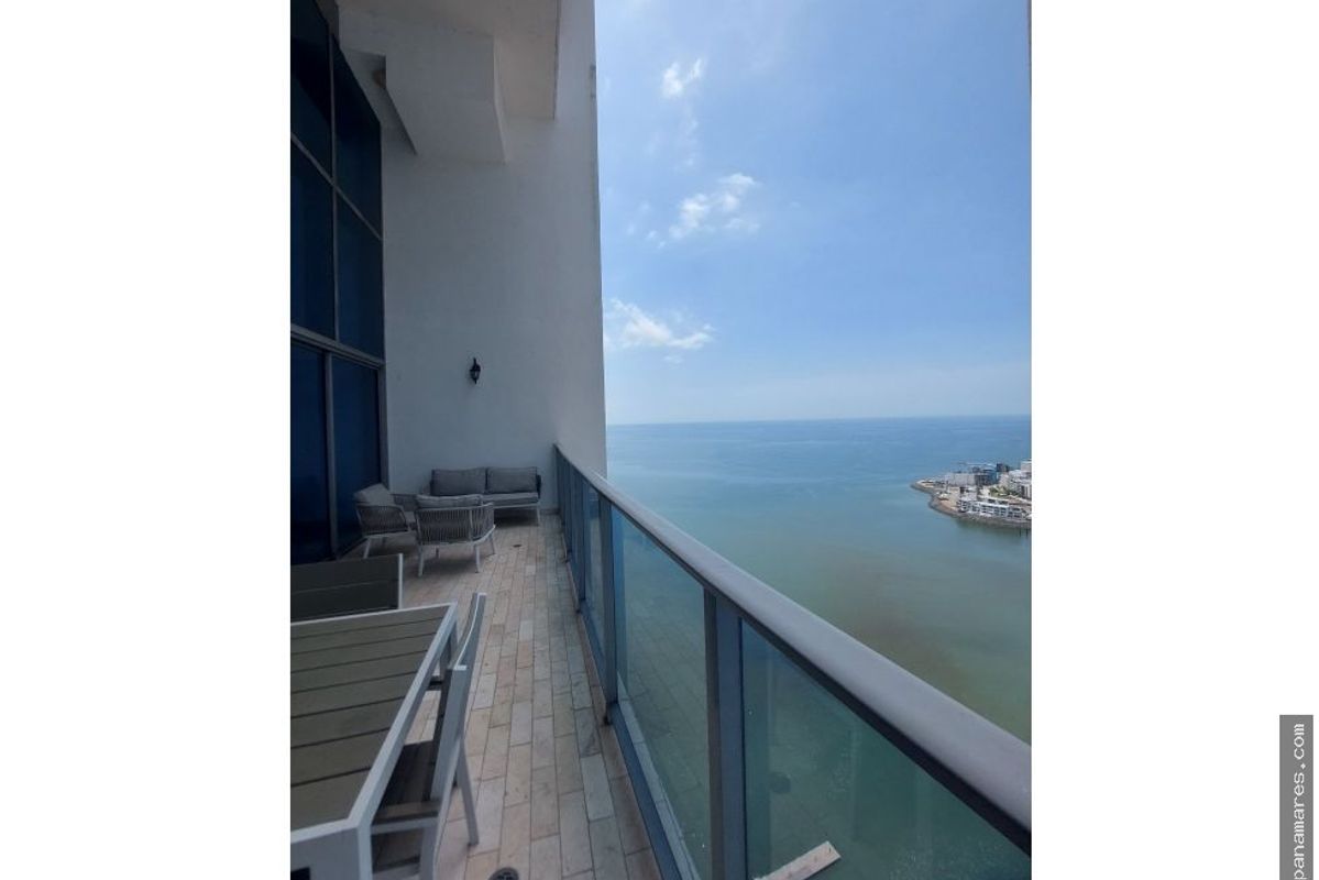 Modelo C Especial Amoblado - Grand Tower - Punta Pacifica — Apartamento en Alquiler