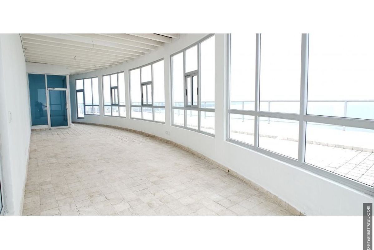 Remate Penthouse En Punta Pacifica - 2 Pisos Completos Frente Al Mar — Penthouse en Venta