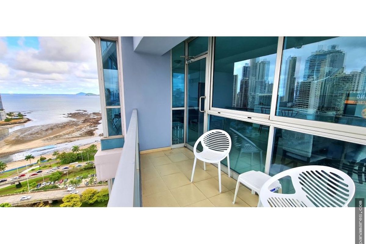 Apto Amoblado - Grand Bay - Ave. Balboa — Apartamento en Venta