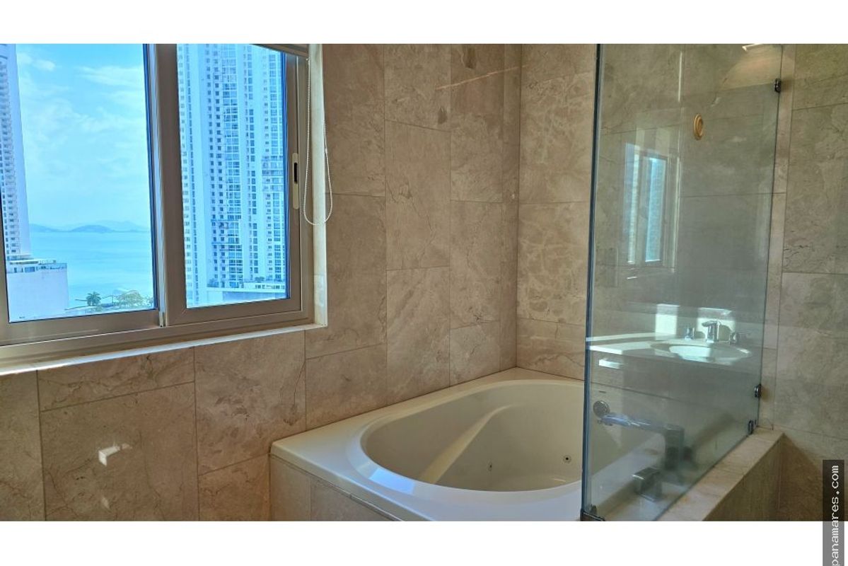 Pacific Point - Punta Pacifica — Apartaestudio en Venta