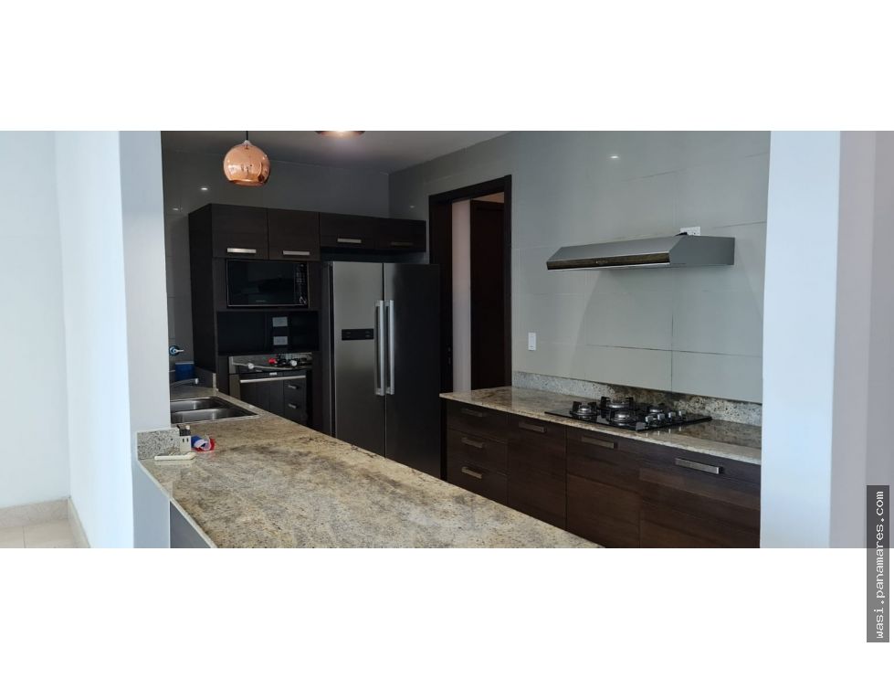 PH Grand Tower - Linea Blanca - Punta Pacifica — Apartamento en Alquiler