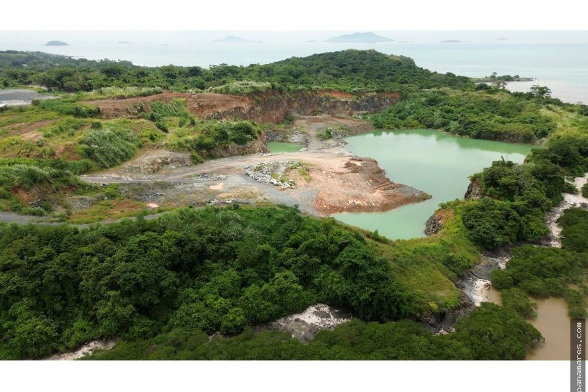 Veracruz - Gran Terreno Frente Al Mar - Bique — Casa de Playa en Venta