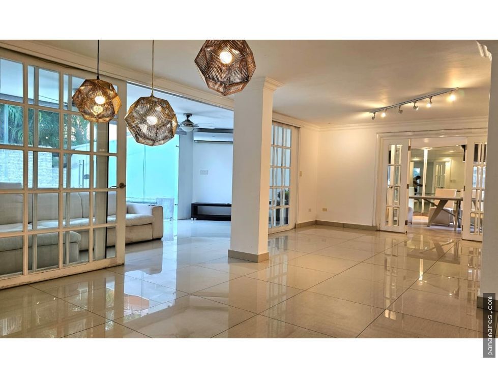 El Hexagono - Altos Del Golf - San Francisco — Casa en Venta