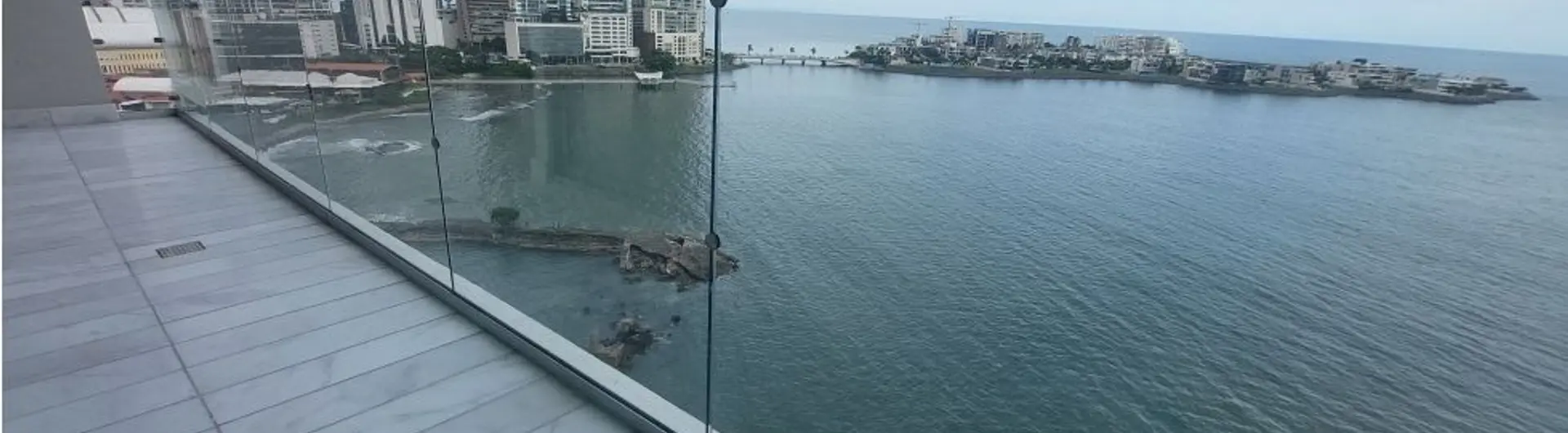 PH Sea Point - Paitilla - Linea Blanca Vista Al Mar — Apartamento en Alquiler