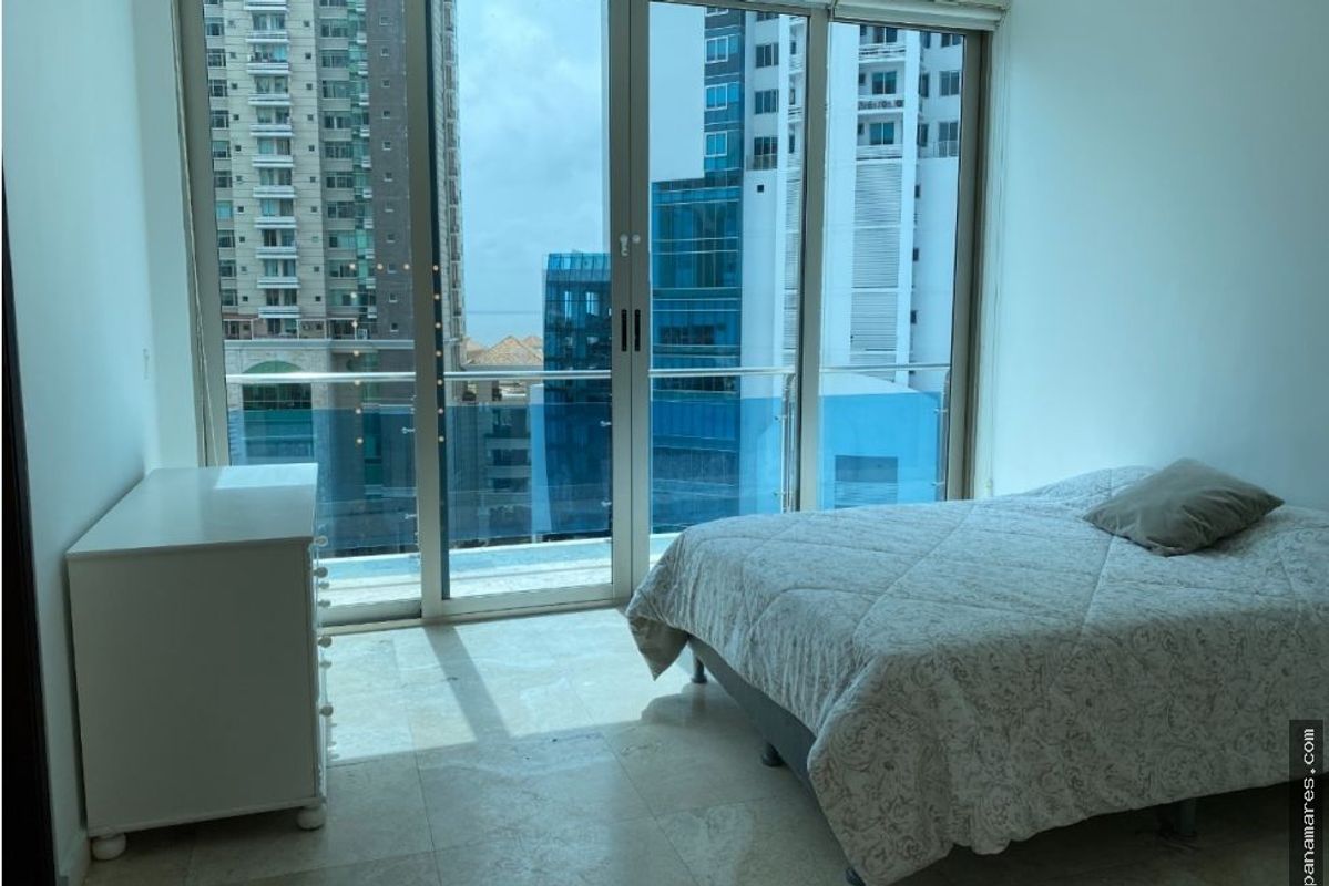 PH Aqualina - Punta Pacifica - Amoblado — Penthouse en Alquiler
