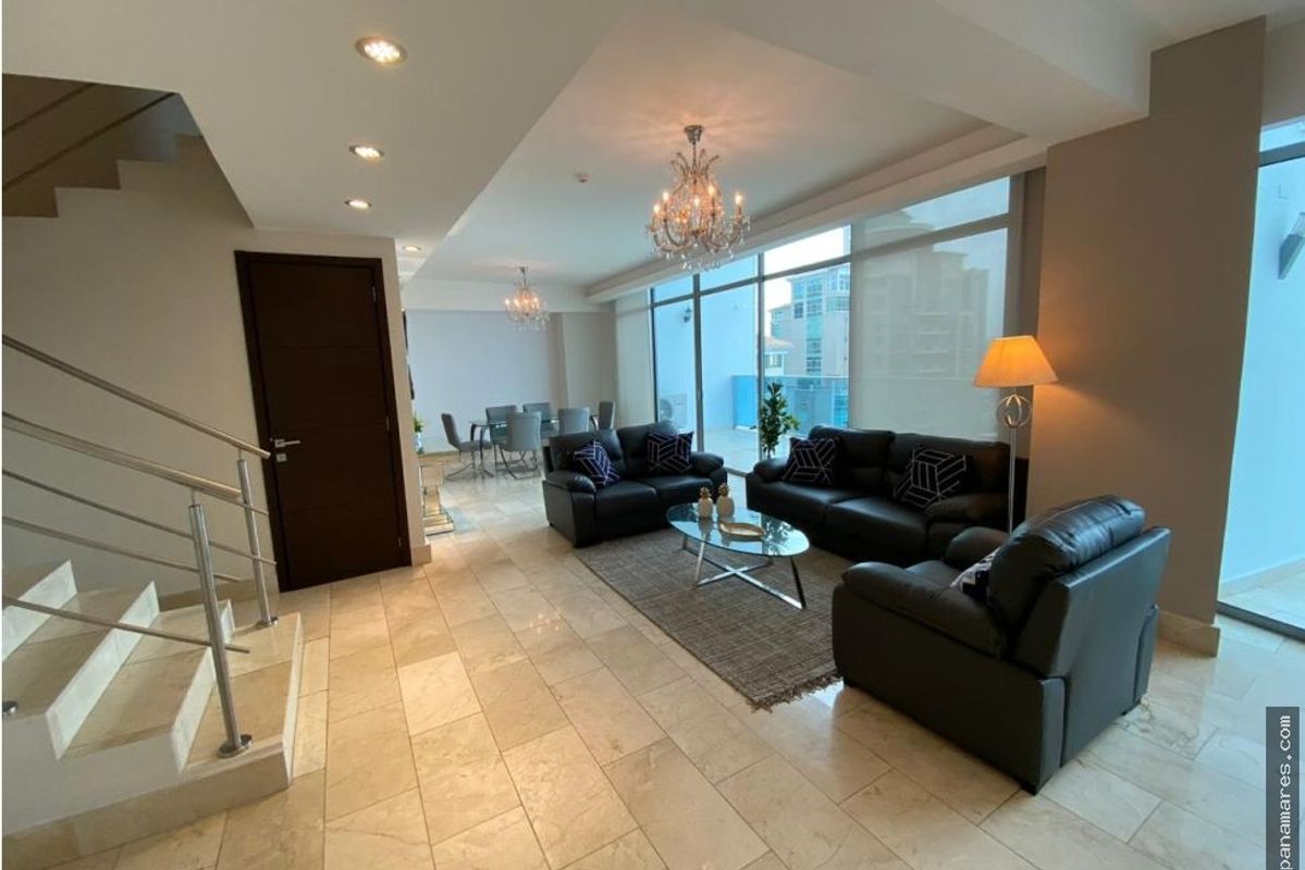 Modelo Tipo Duplex - PH Grand Tower - Amoblado — Penthouse en Venta