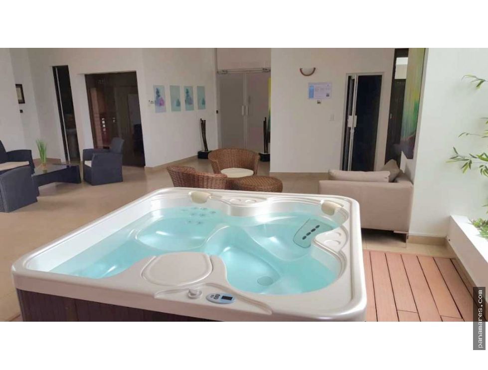 PH Elevation - Costa Del Este - Amoblado — Penthouse en Alquiler