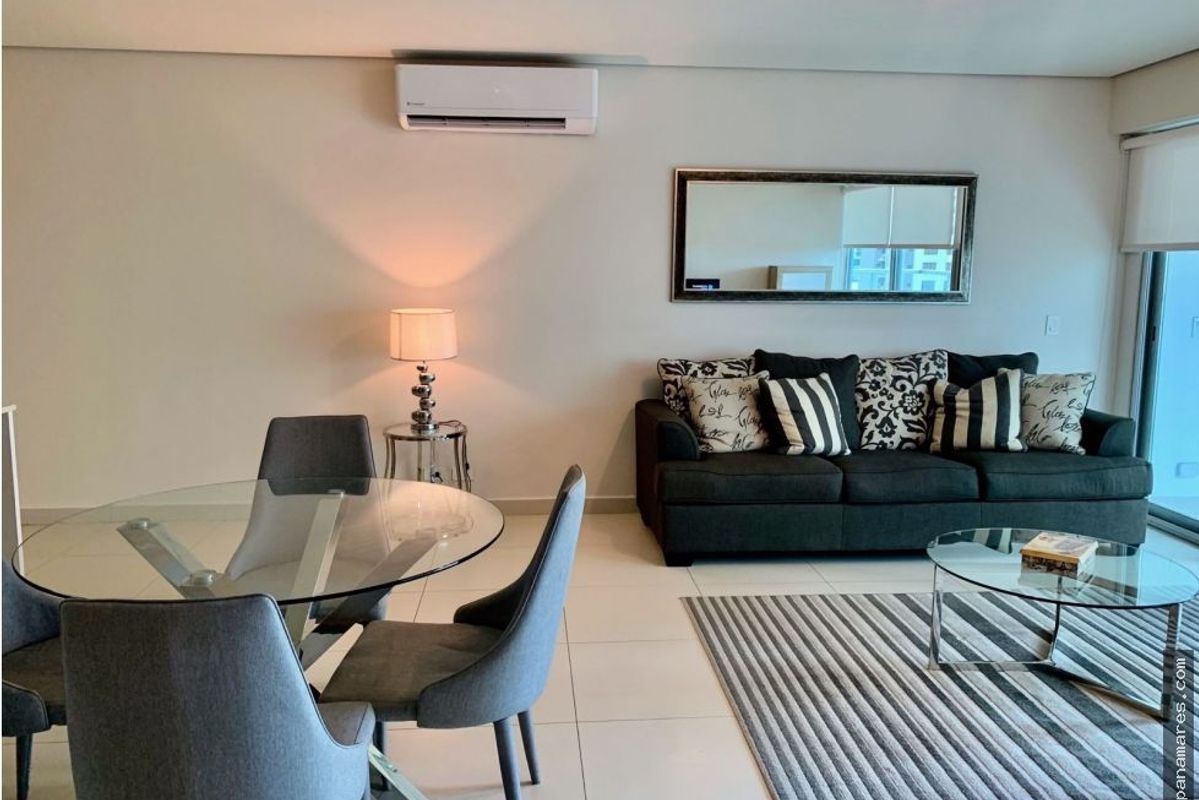 Parkside En Costa Del Este - Amoblado Y Equipado — Apartamento en Venta