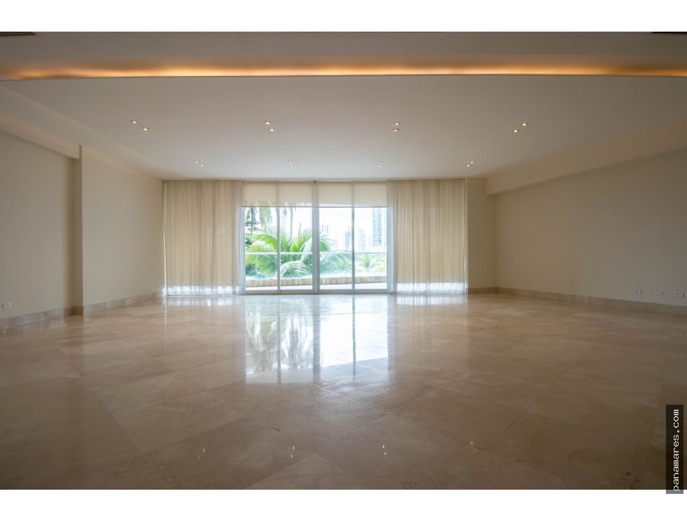 PH Miradores - Paitilla - Linea Blanca — Penthouse en Alquiler