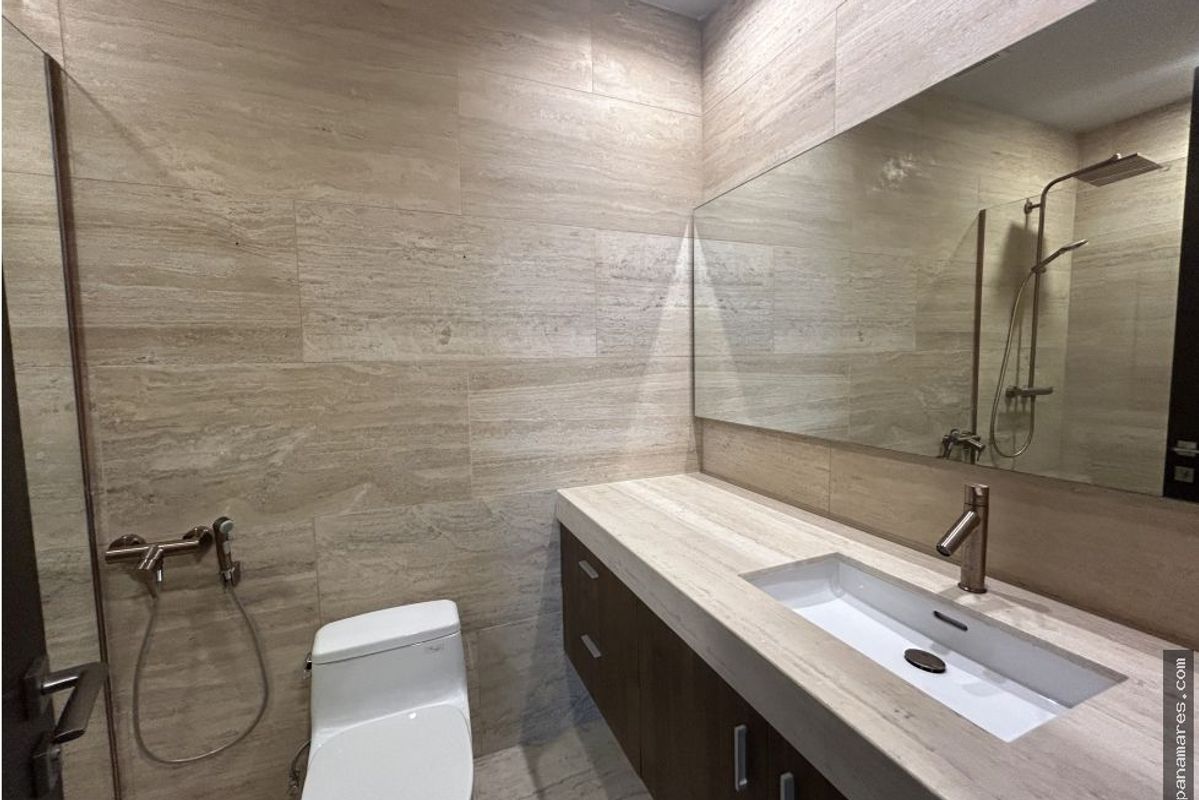 PH The Towers - Paitilla - Amoblado — Penthouse en Venta