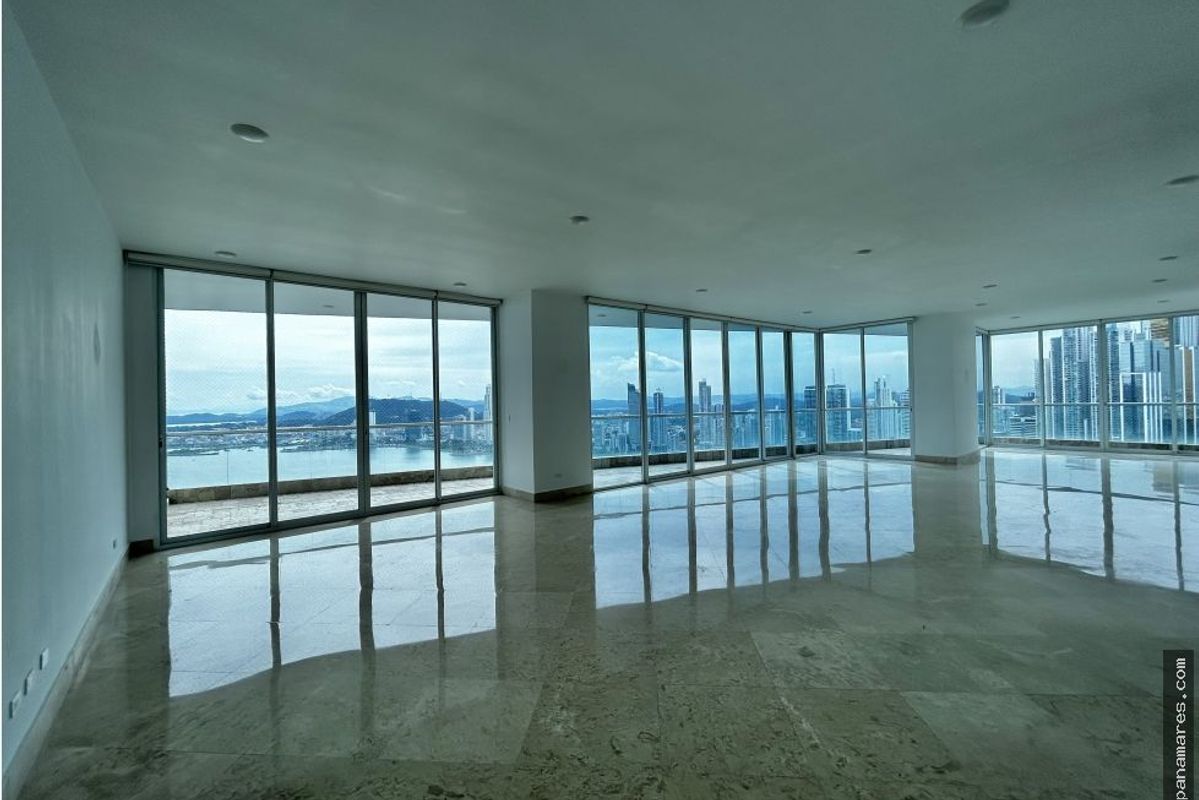 PH The Point - Paitilla - Con Linea Blanca — Penthouse en Alquiler