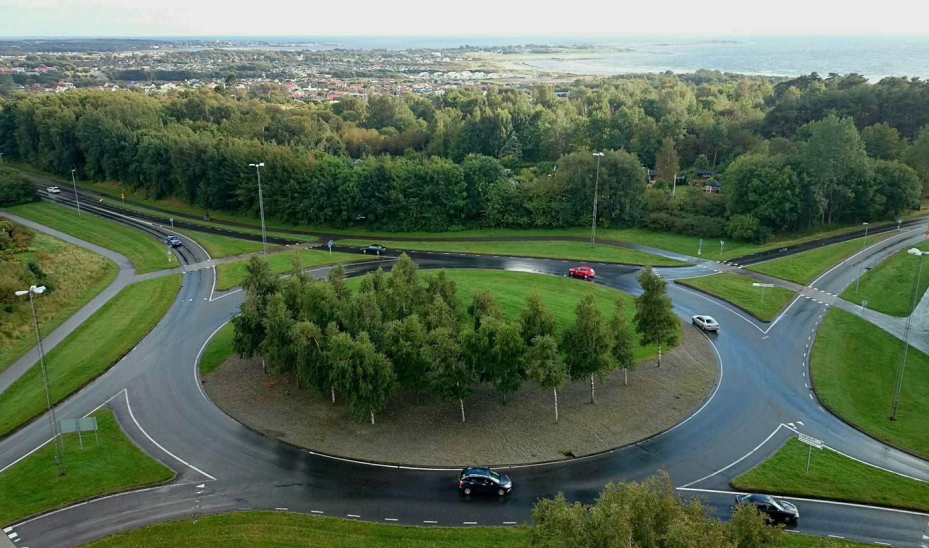 While Roundabouts Are Generally Viewed As Safer Than Traditional Intersections, They Are Not Common In The United States.