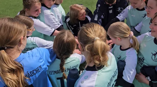 Hart erkämpfter Sieg sichert Tabellenführung