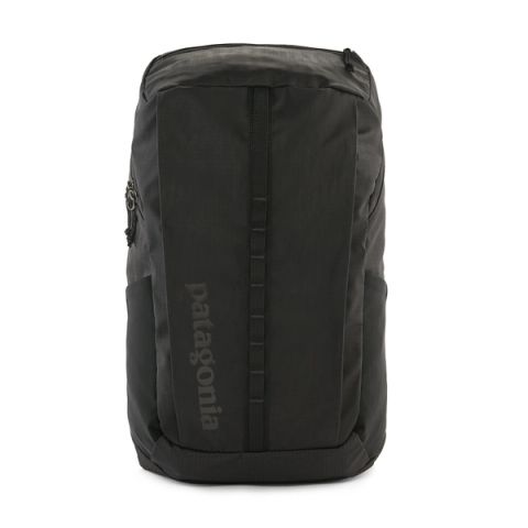 Patagonia Black Hole Pack 25L - durable daypack in black