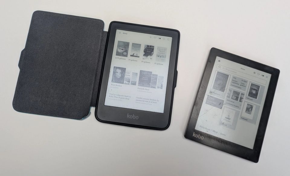 Kobo Clara HD (left, in case) and Kobo Aura (right) - 123 books and 2,092 hours of reading between them