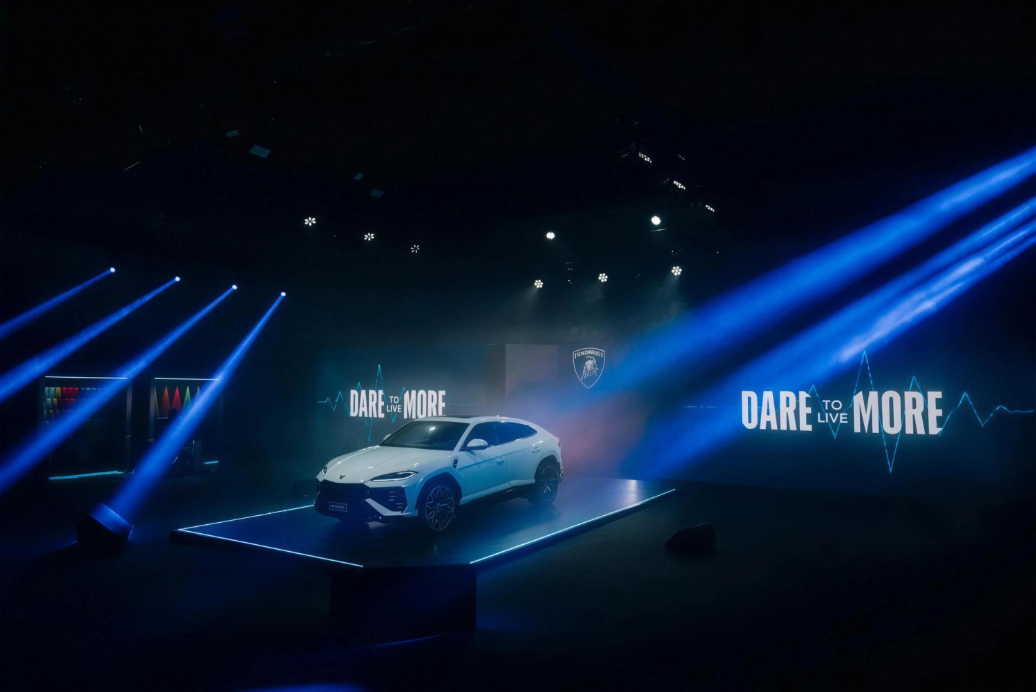Urus SE, The Flagbearer Arrives. — production still