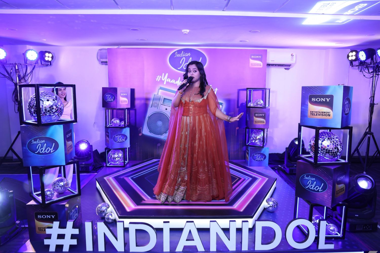 Indian Idol: Bringing the Stage to You — production still