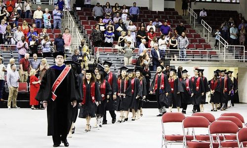 🐺 Lobos, Honor Your Sul Ross State University Graduation with Style!