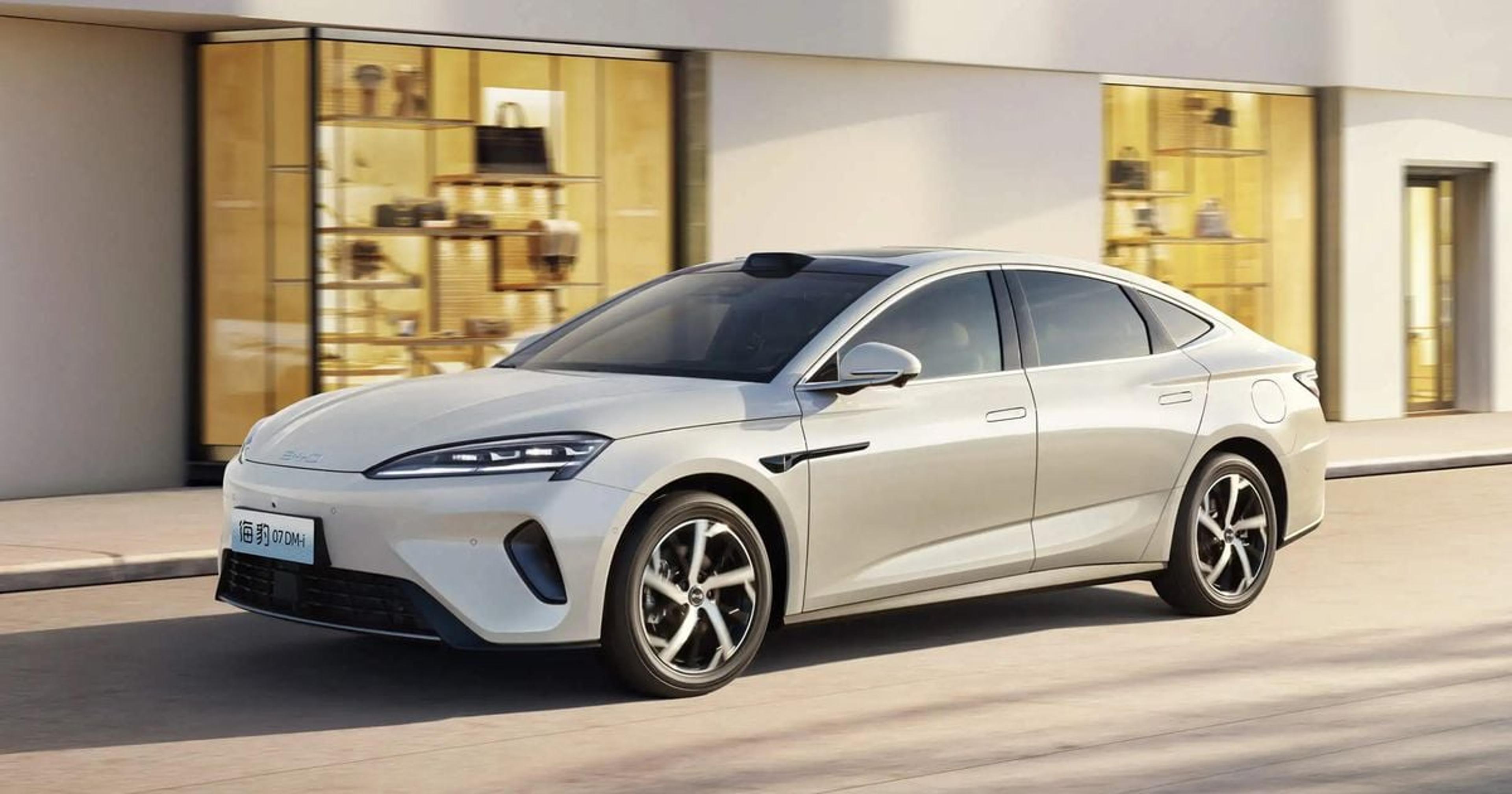 2027 BYD Seal 7 PHEV Sedan Heads for Australia