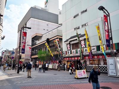 六区ブロードウェイ商店街