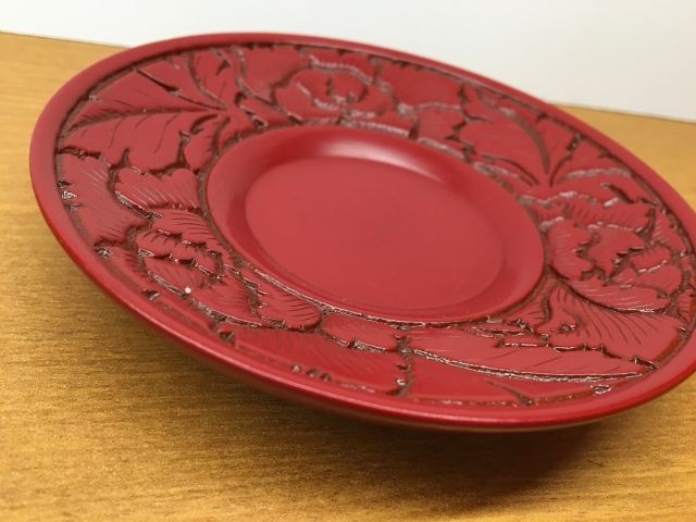 Kamakura-bori (Kamakura Lacquerware) craft