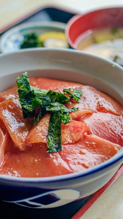 Toyosu Market and Tsukiji Guide: Where to Eat Breakfast in the New Year
