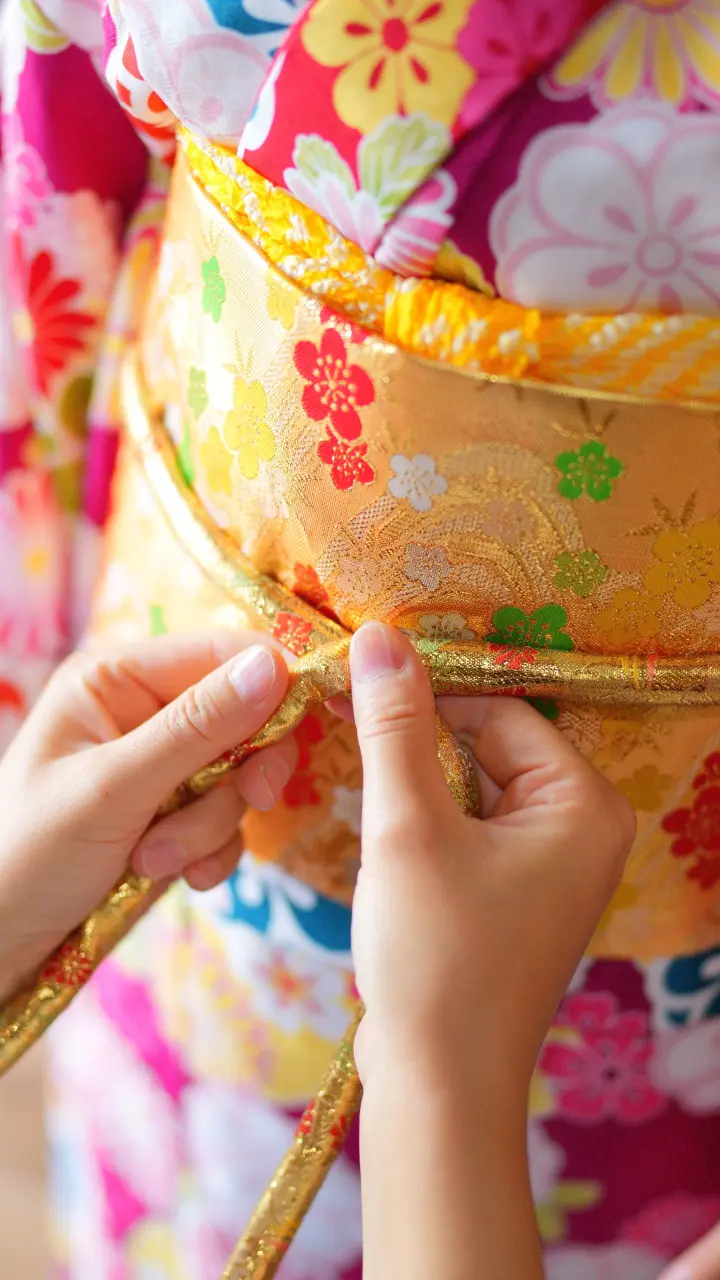 Kimono Basics: What You Need and How to Wear Them Well