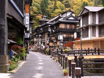 銀山温泉