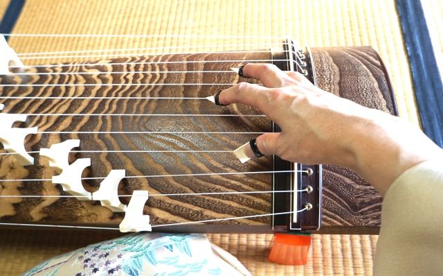 Fukuyama Koto craft