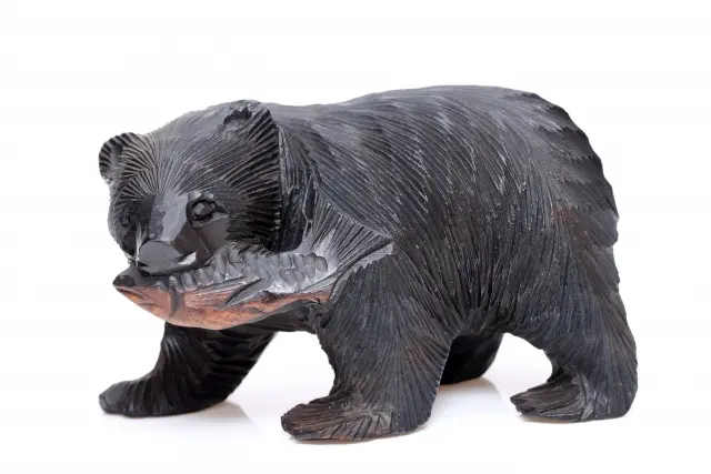 Kibori no Kuma (Carved Wooden Bear)
