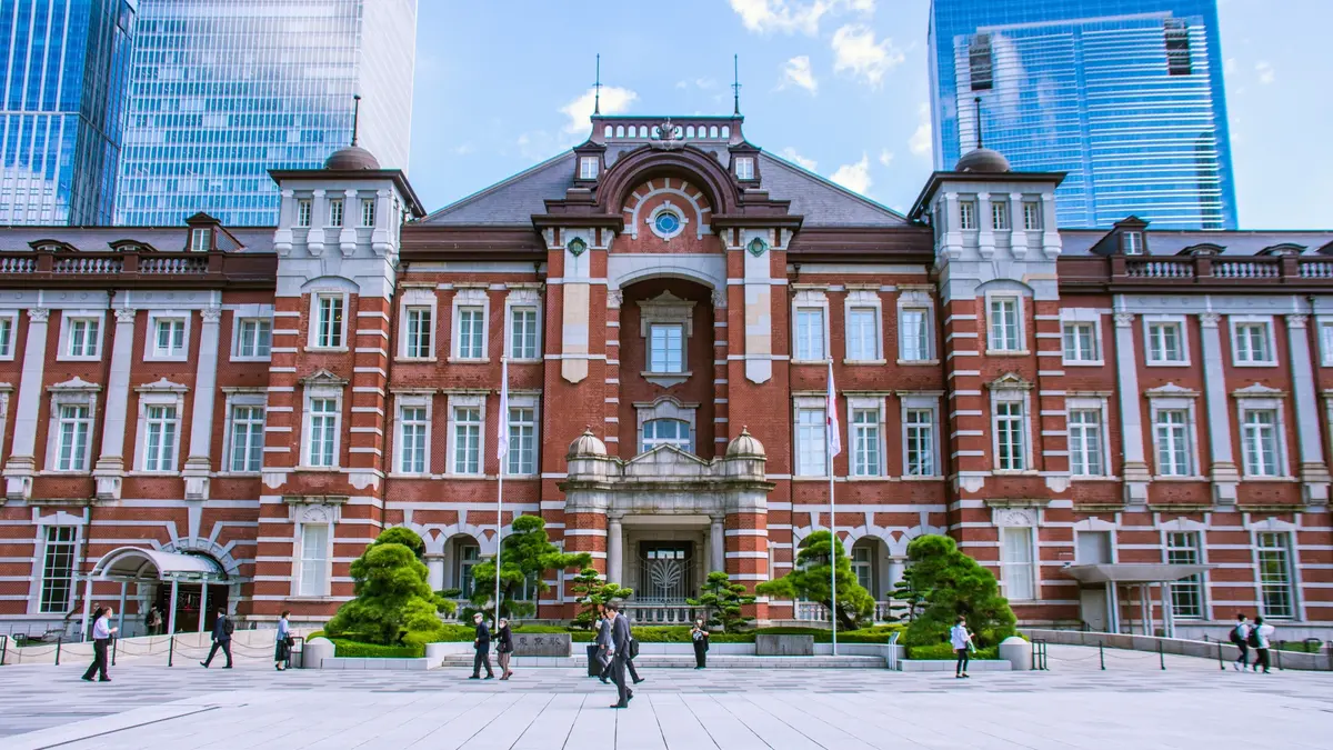 From the Classics to Classy! 15 Must-Have Souvenir Sweets from Tokyo Station