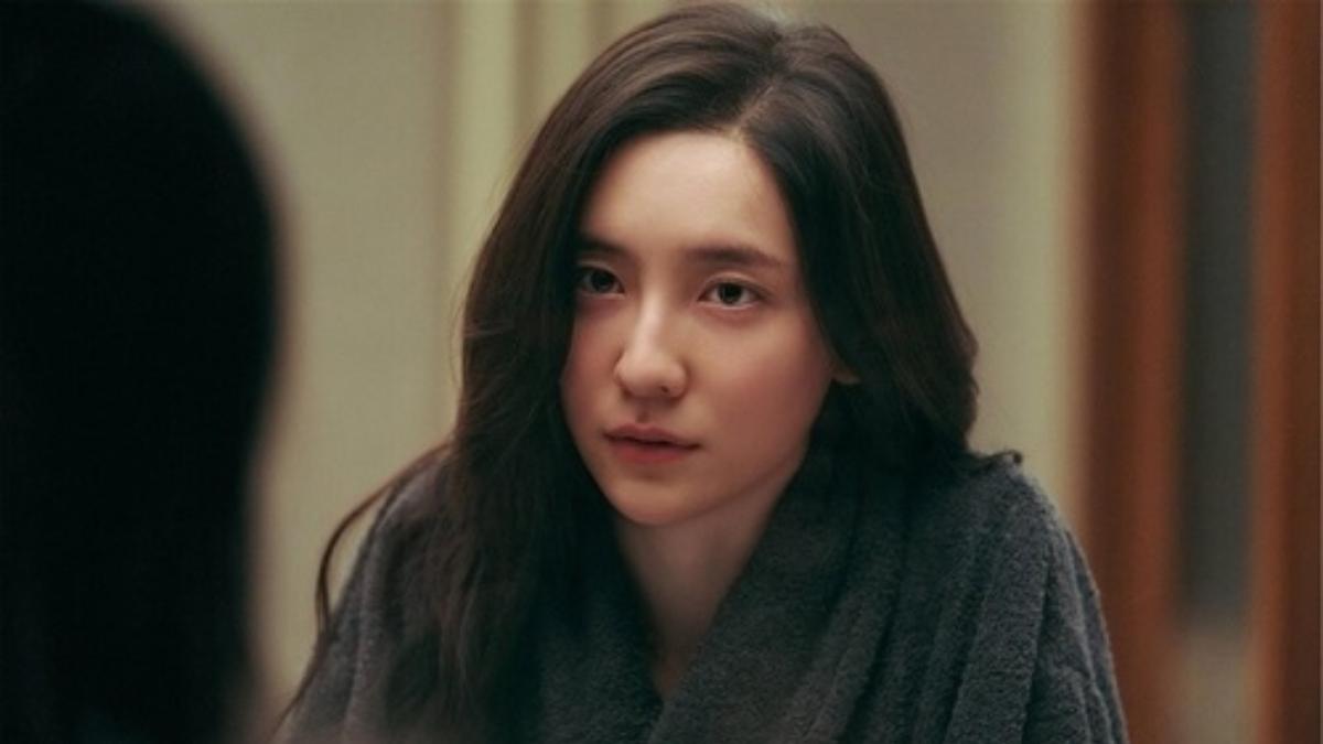 Park Ji Hyun acting in the Korean movie Hidden Face