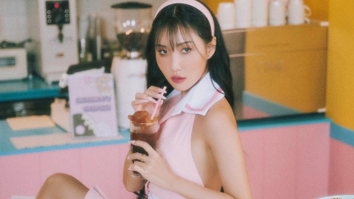 MAMAMOO Hwasa