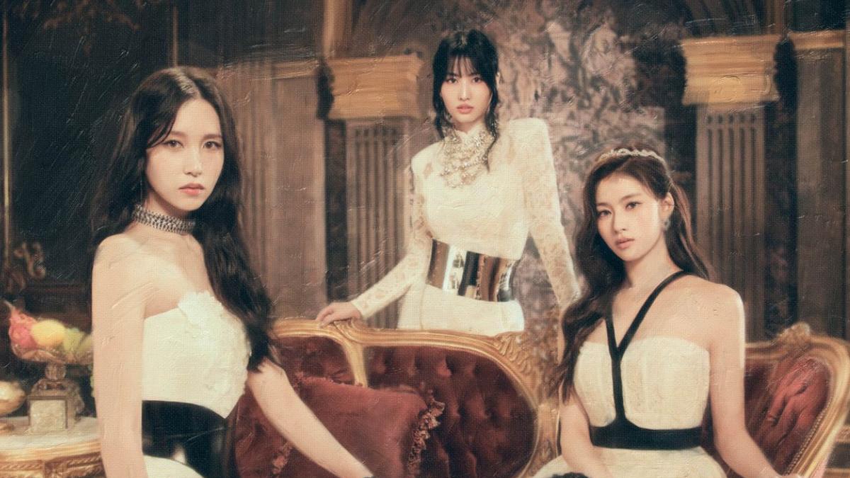 twice subunit misamo kpop profile momo sana mina