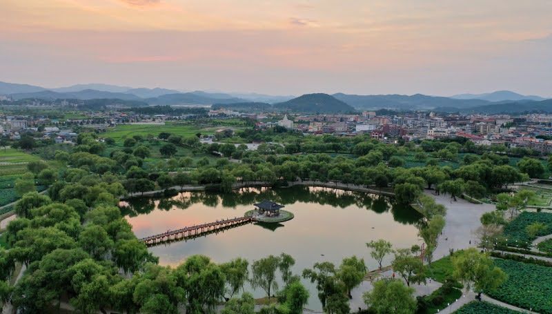 kdrama filming locations in buyeo for a trip outside of seoul gungnamji pond