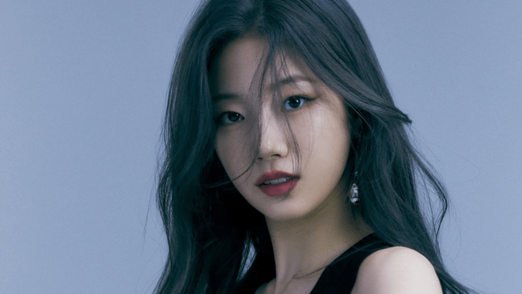 le sserafim kazuha kpop idol profile