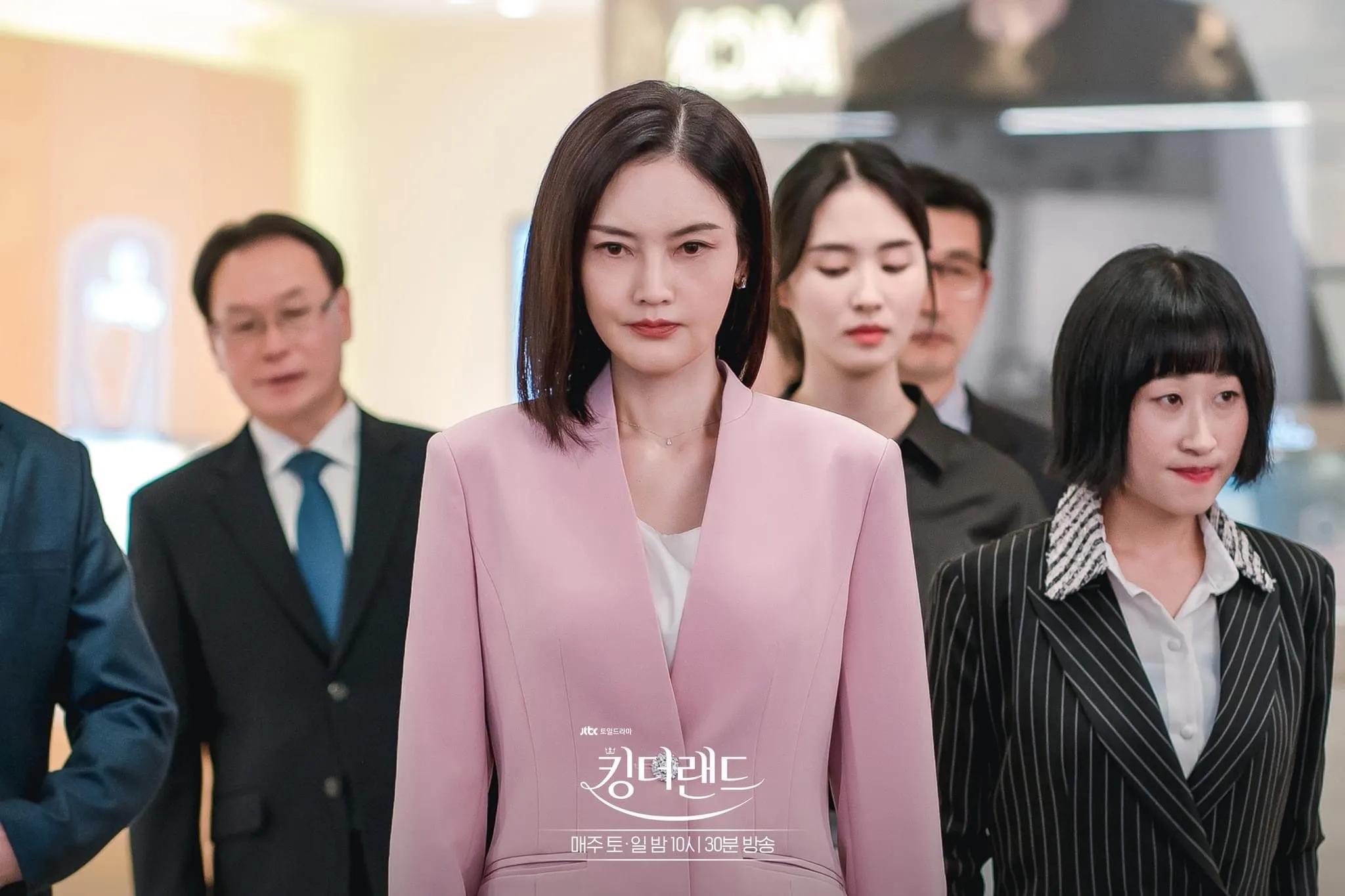 king the land kdrama review cast