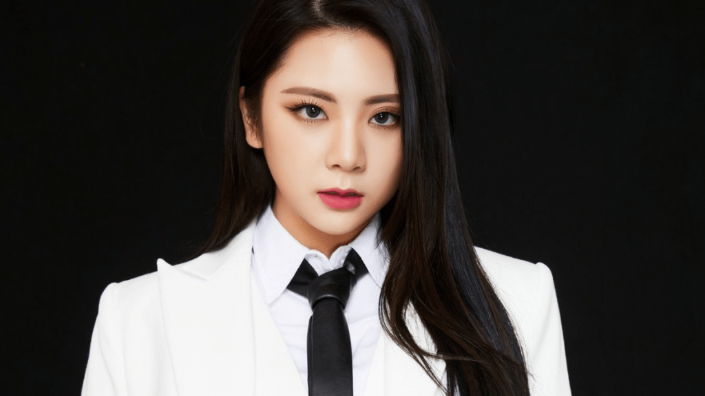 idol profile cignature members hwang ji won