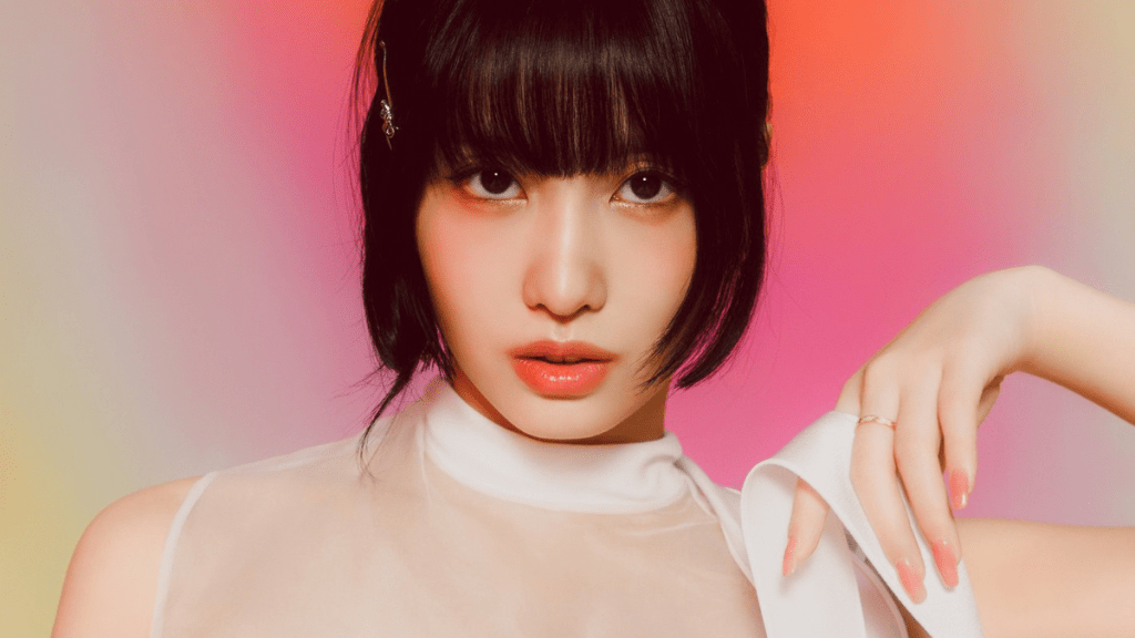 twice member japanese k-pop idol momo